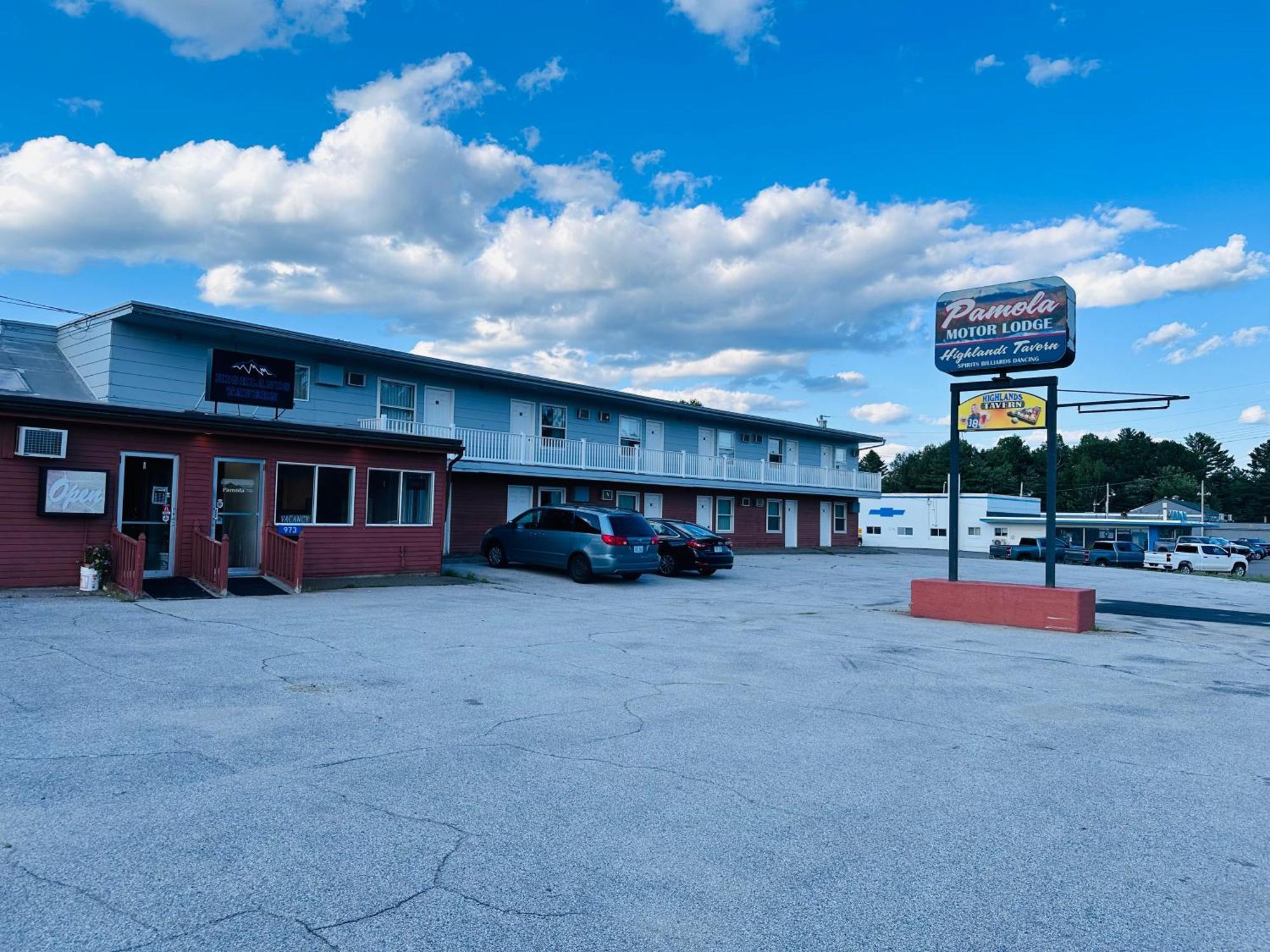 Pamola Motor Lodge Millinocket Exterior foto